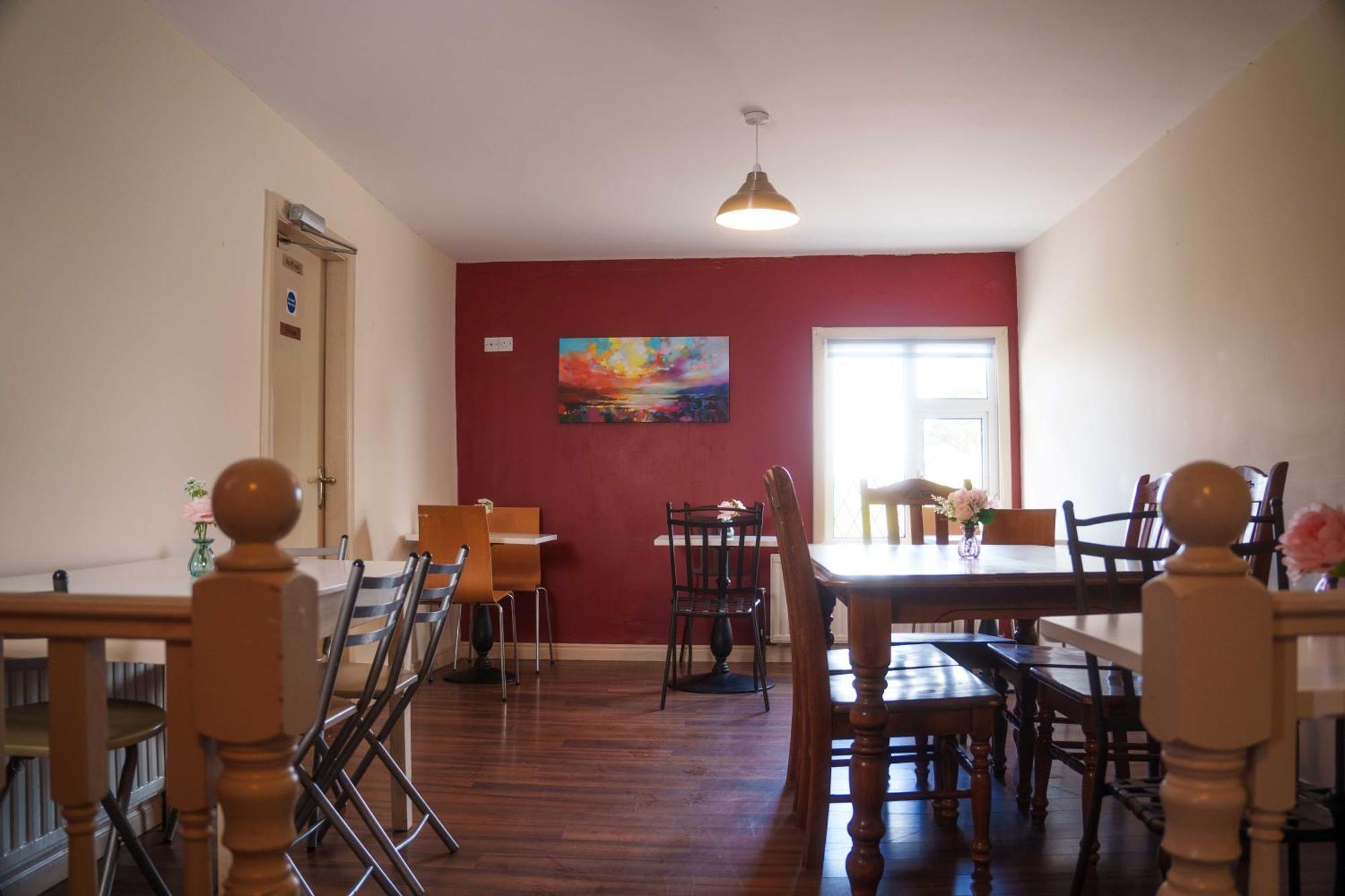 Seaview Lodge Inverin Экстерьер фото